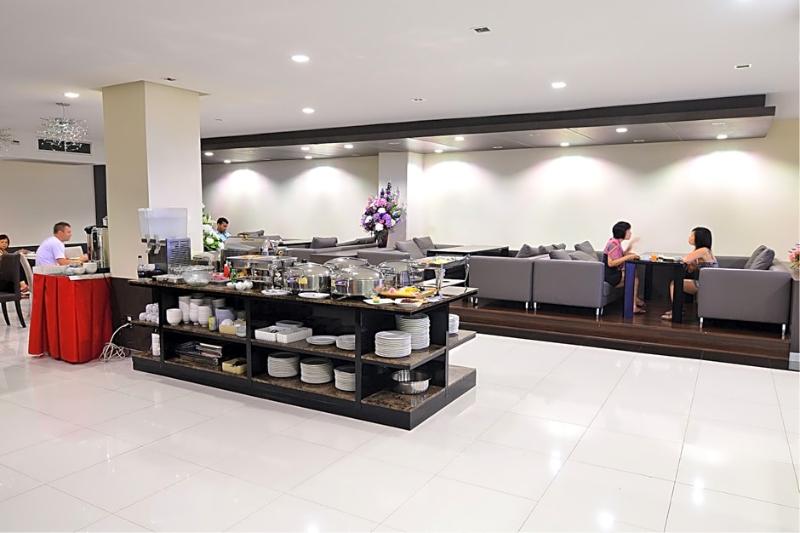 The 93 Hotel - Genel