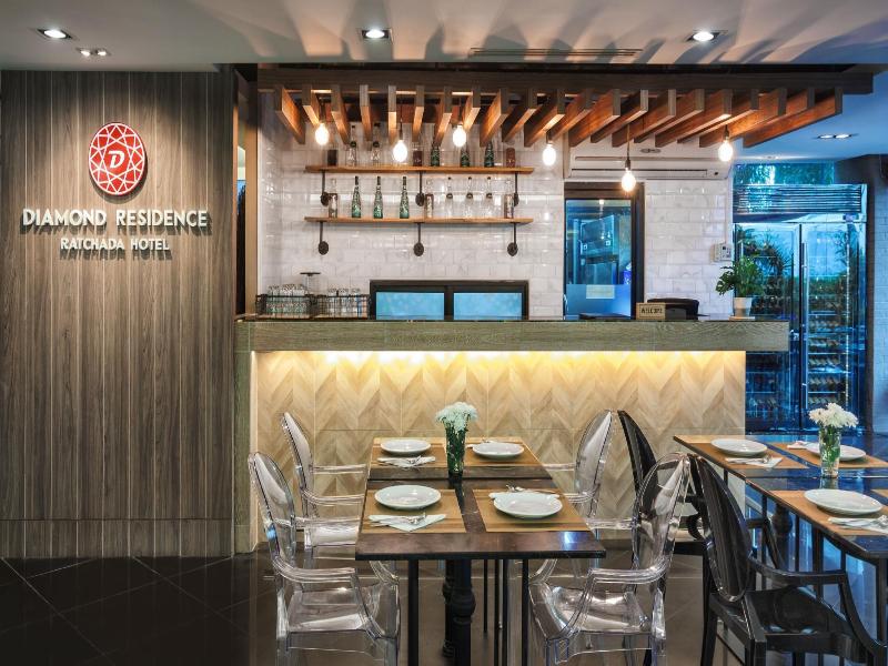 Diamond Residence Ratchada Hotel - Restoran