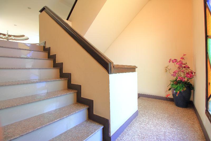 OYO 471 Sunshine Apartment - Lobi