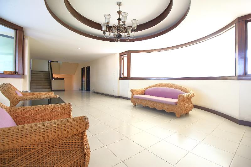 OYO 471 Sunshine Apartment - Lobi