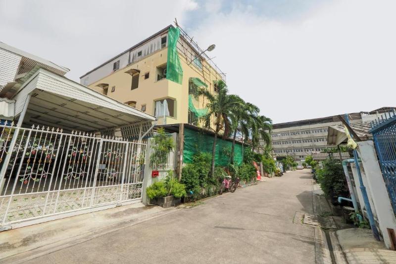 OYO 471 Sunshine Apartment - Genel