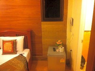 Tanee Place otel fotoğrafı