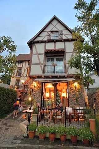 Le Charcoa Hotel fotoÄŸrafÄ±