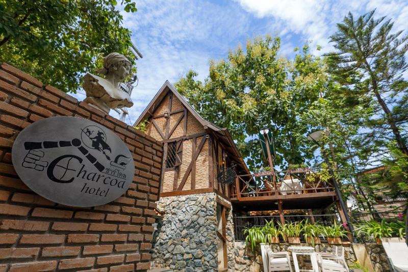 Le Charcoa Hotel - Genel