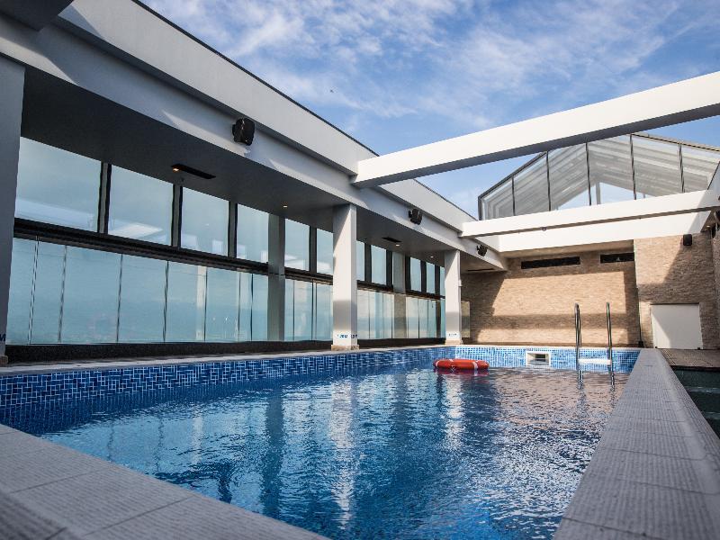 Holiday Inn Telavi - Havuz