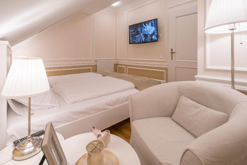 Revelton Suites Karlovy Vary - Oda