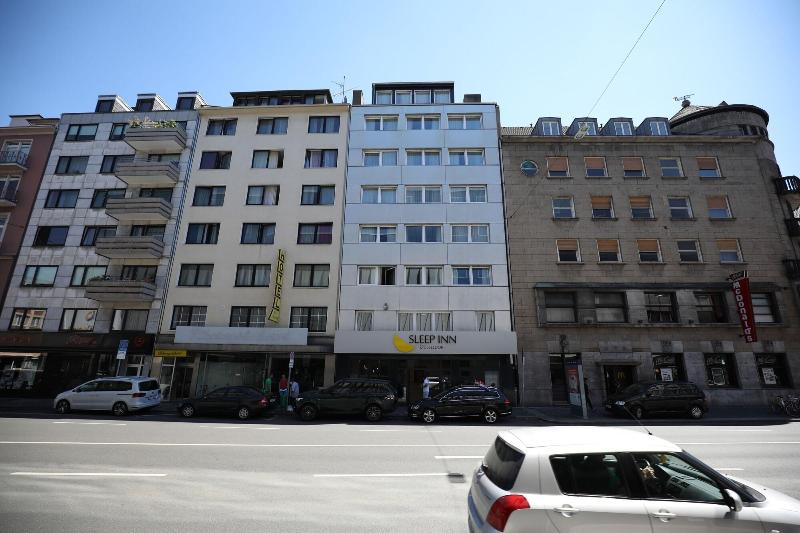 Sleep Inn Düsseldorf - Genel