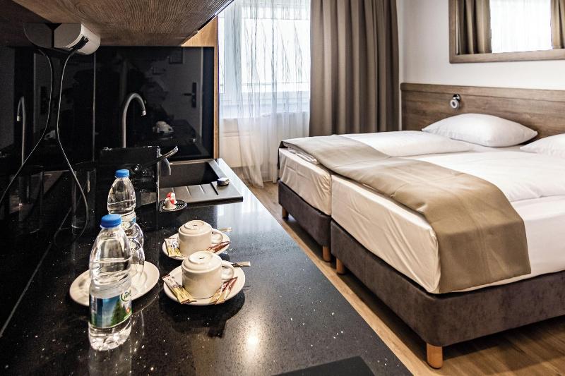 Sleep Inn Düsseldorf - Oda