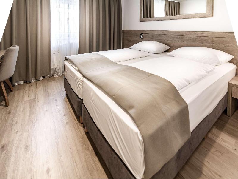 Sleep Inn Düsseldorf - Oda