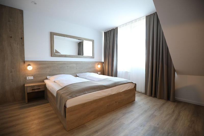 Sleep Inn Düsseldorf - Oda