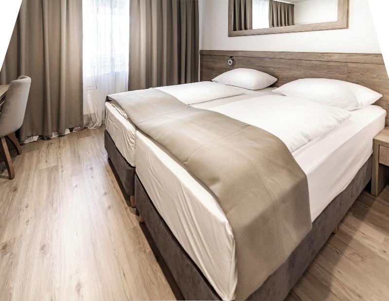 Sleep Inn Düsseldorf - Oda