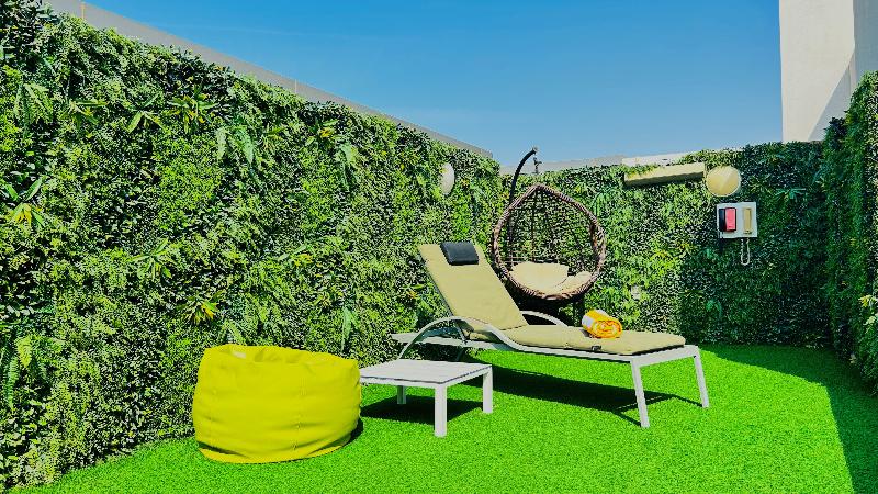 Hampton by Hilton Dubai Al Barsha - Havuz