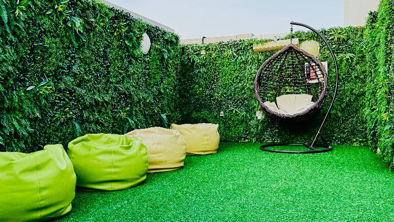 Hampton by Hilton Dubai Al Barsha - Havuz