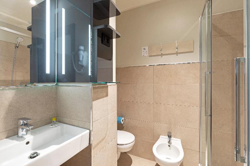 B&b Hotel Roma San Lorenzo-Termini - Oda
