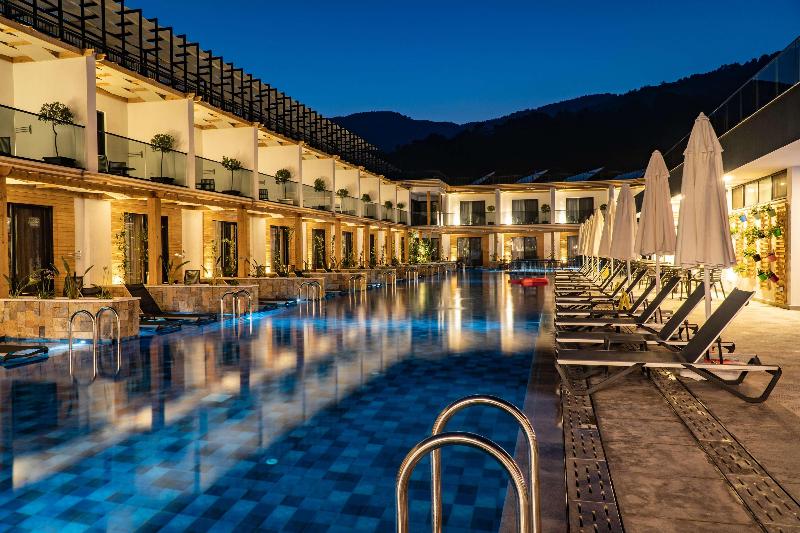 L Hotel Sarigerme - Havuz