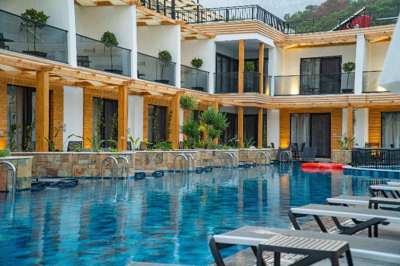 L Hotel Sarigerme - Havuz