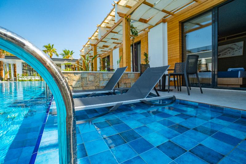 L Hotel Sarigerme - Havuz