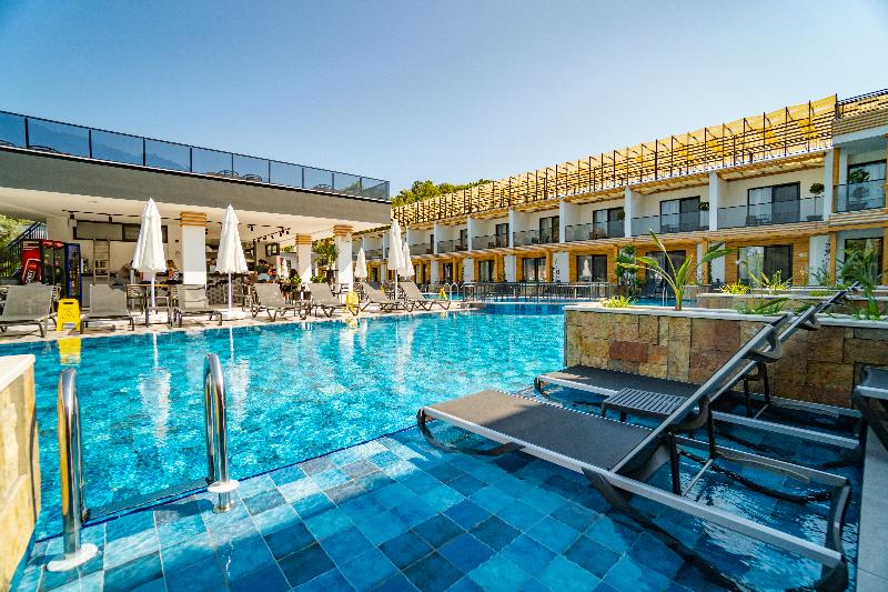 L Hotel Sarigerme - Havuz