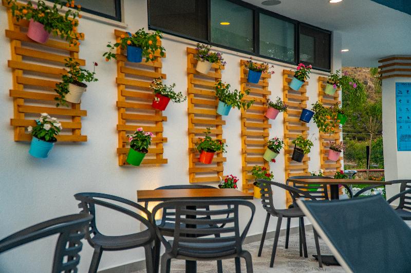 L Hotel Sarigerme - Teras