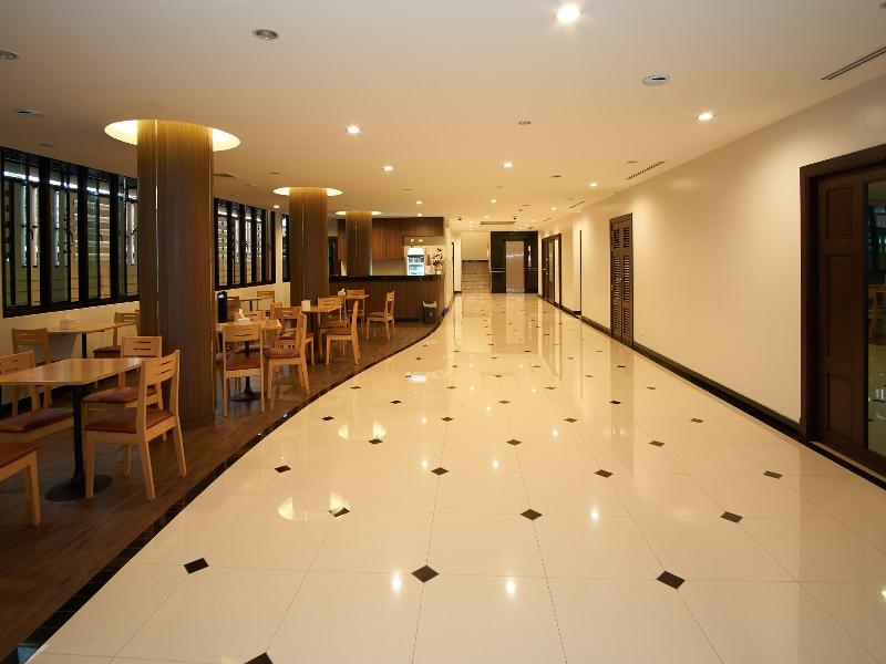 Visa Hotel Hua Hin - Lobi