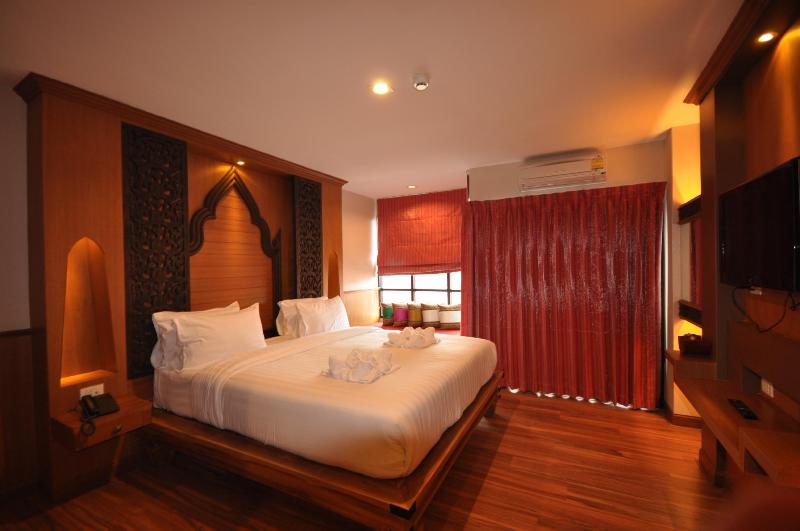 Chalelarn Hotel - Oda