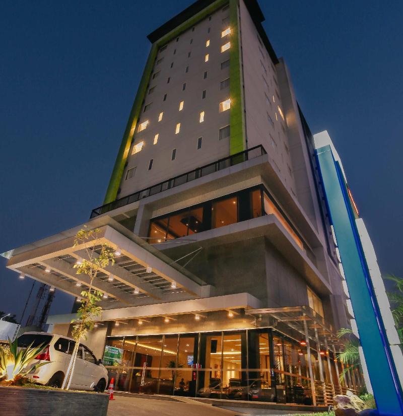 Primebiz Hotel Surabaya - Genel