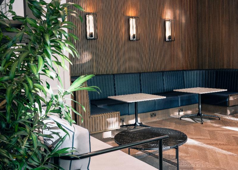 PAGE8, Page Hotels - Lobi