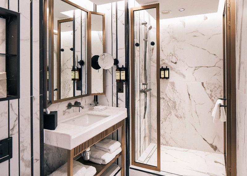 PAGE8, Page Hotels - Oda