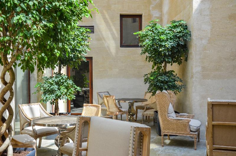 Shirvanshah Hotel - Lobi