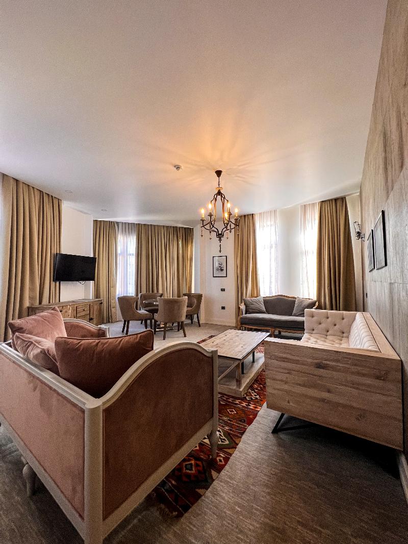 Shirvanshah Hotel - Oda