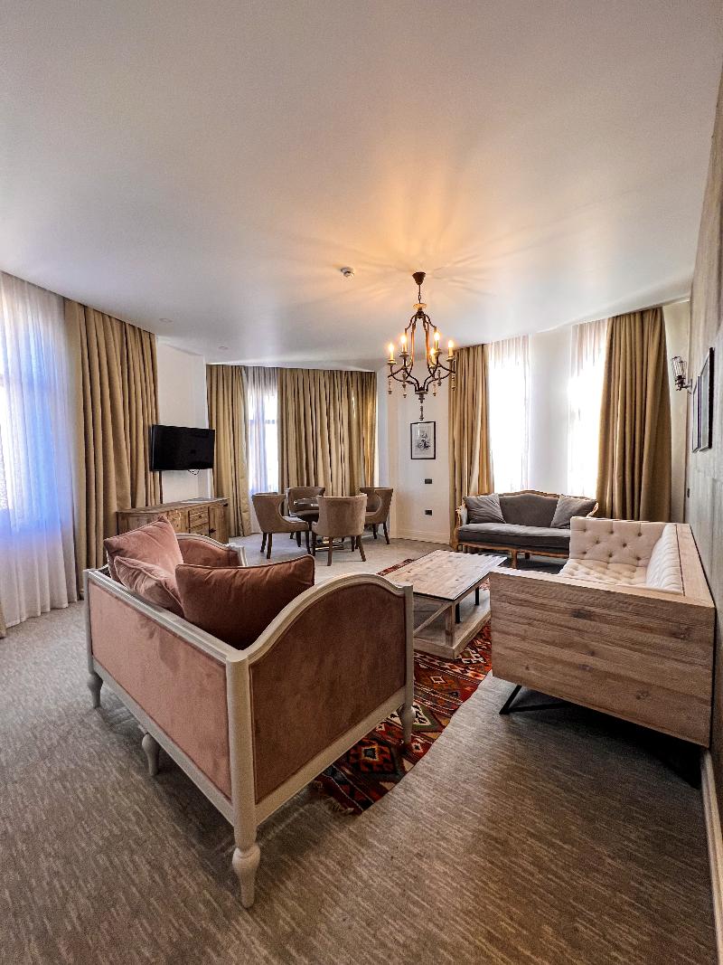 Shirvanshah Hotel - Oda