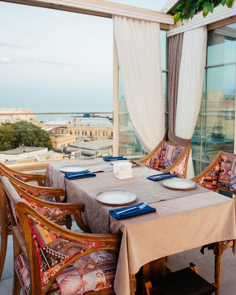 Shirvanshah Hotel - Restoran