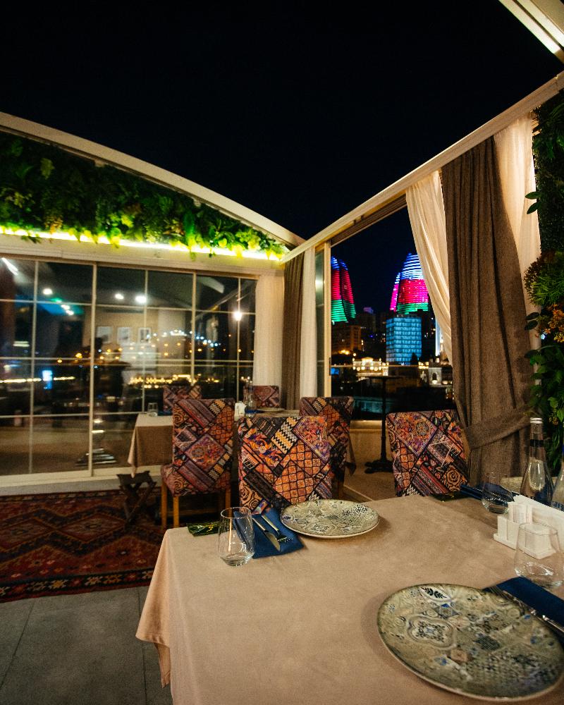 Shirvanshah Hotel - Teras