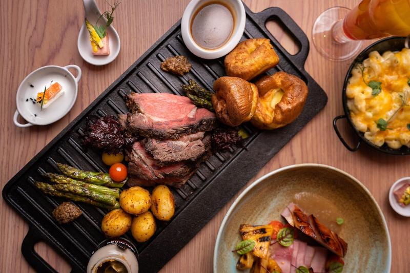 Habtoor Grand Resort, Autograph Collection - Restoran