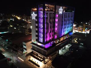 FOX Hotel Jayapura otel fotoğrafı