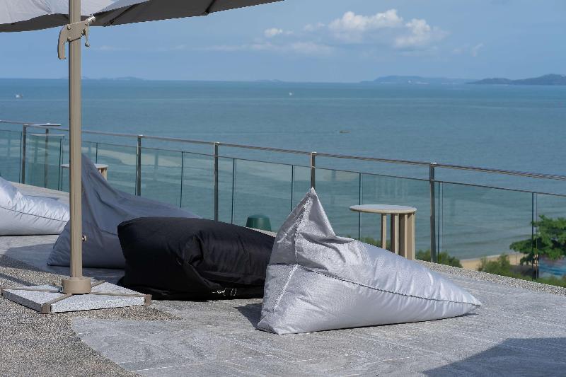 Bayphere Hotel Pattaya JC - Havuz