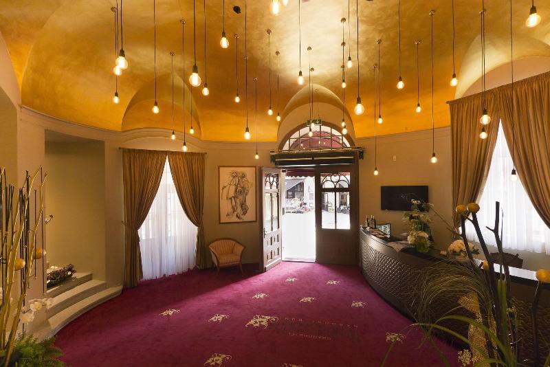 Grandhotel Ambassador Narodni Dum - Lobi