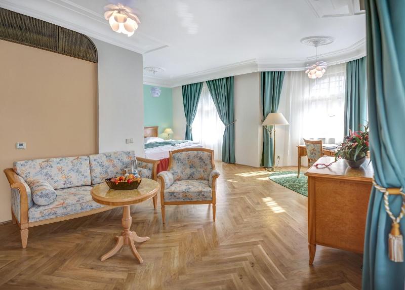 Grandhotel Ambassador Narodni Dum - Oda