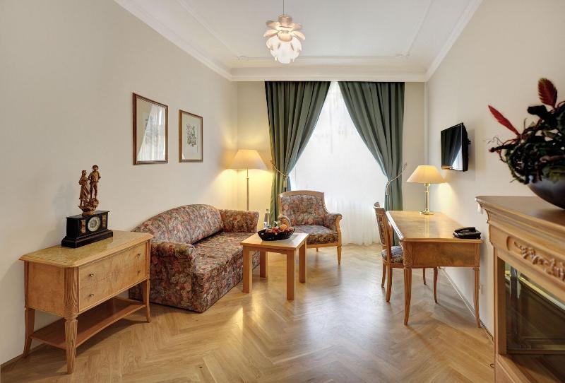 Grandhotel Ambassador Narodni Dum - Oda