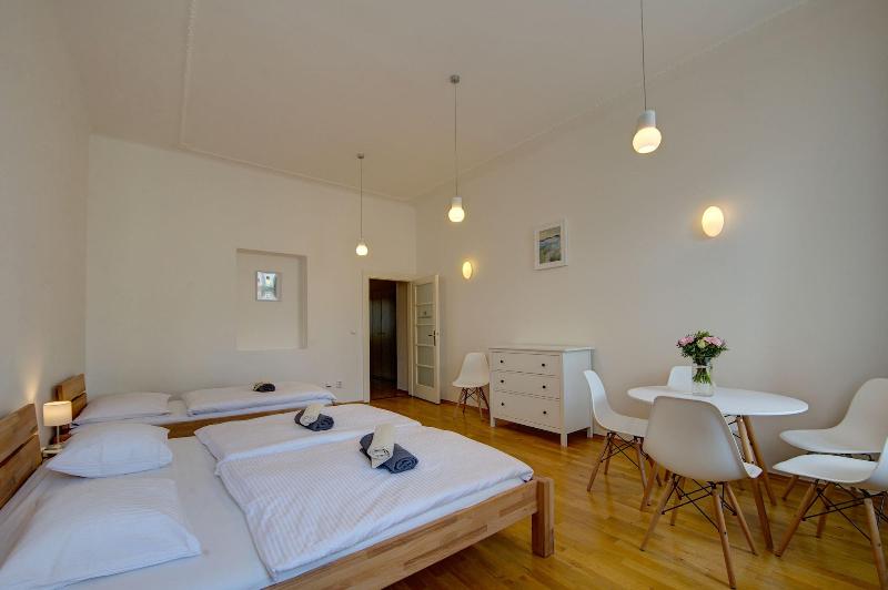 St Havel Residence - Oda