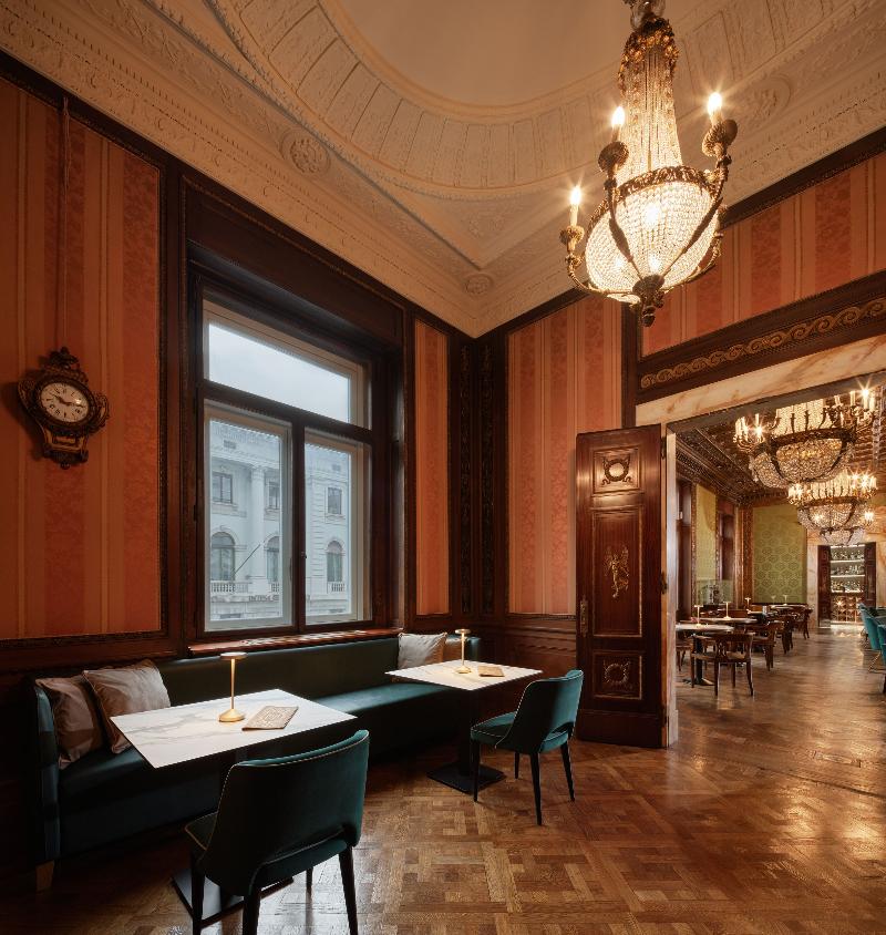 DoubleTree by Hilton Trieste - Bar