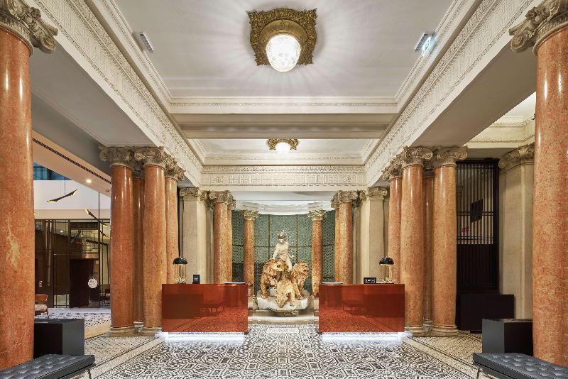 DoubleTree by Hilton Trieste - Lobi