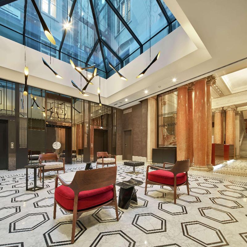DoubleTree by Hilton Trieste - Lobi