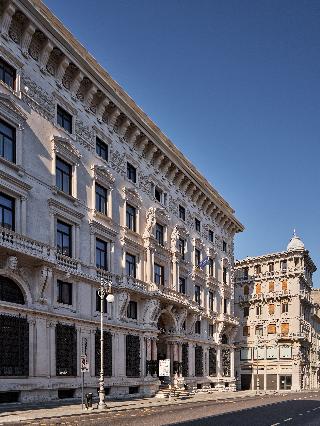 DoubleTree by Hilton Trieste otel fotoğrafı