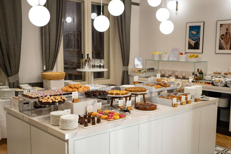 DoubleTree by Hilton Trieste - Restoran