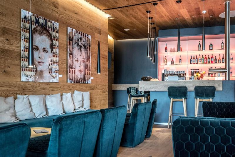 Melchior Park - Bar