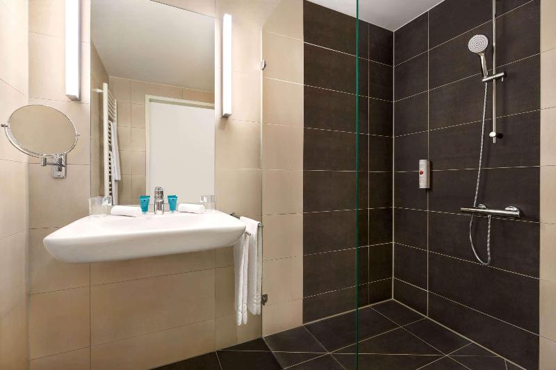 Wyndham Garden Munich Messe Hotel - Oda
