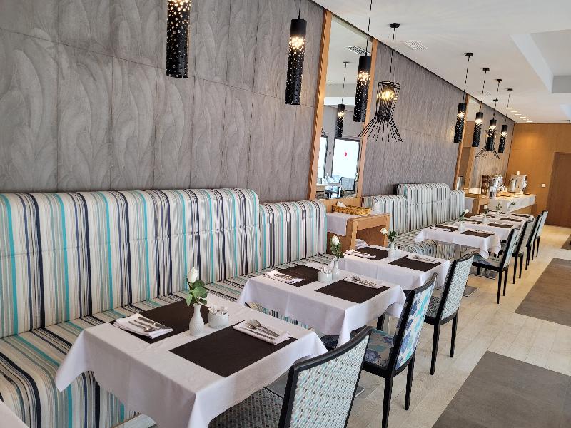 HOTEL TIBA - Restoran