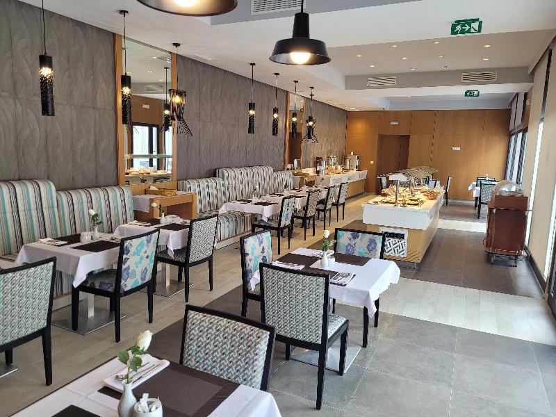 HOTEL TIBA - Restoran