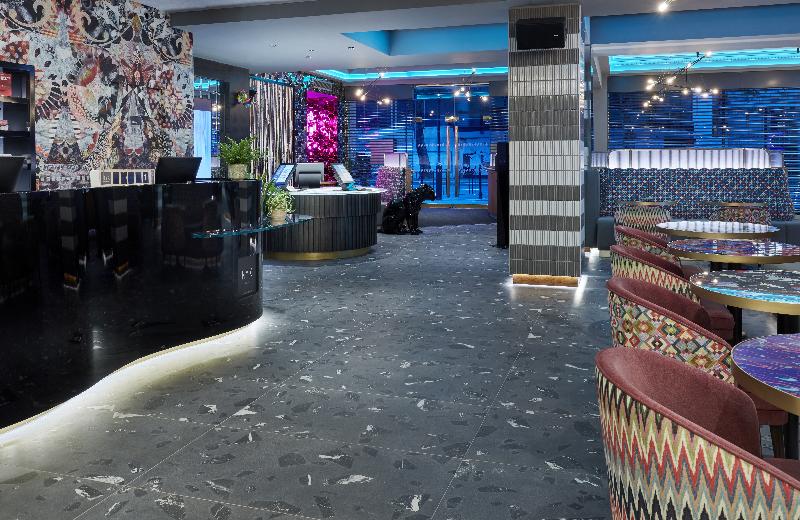 NYX Hotel London Holborn - Lobi